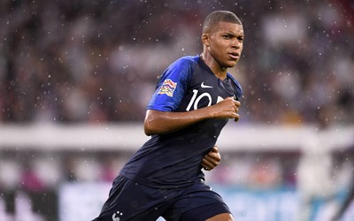 广发体育动态-亚马尔穿针引线